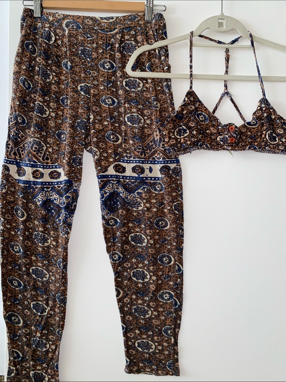 RVCA Brown & Navy Patterned Two-Piece lounge Set